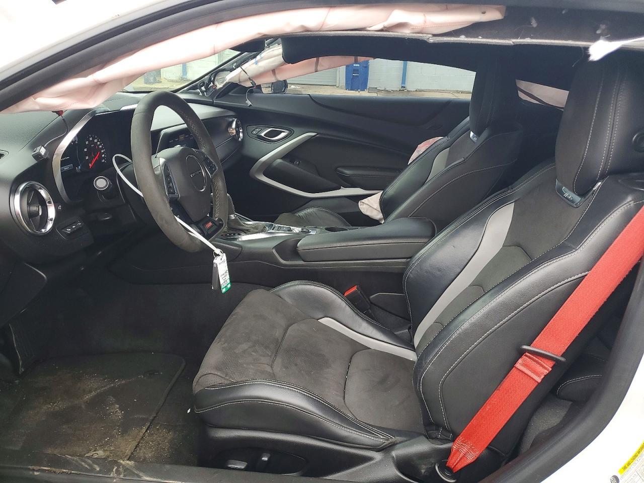 2022 Chevrolet Camaro Lt1 - Фото 7