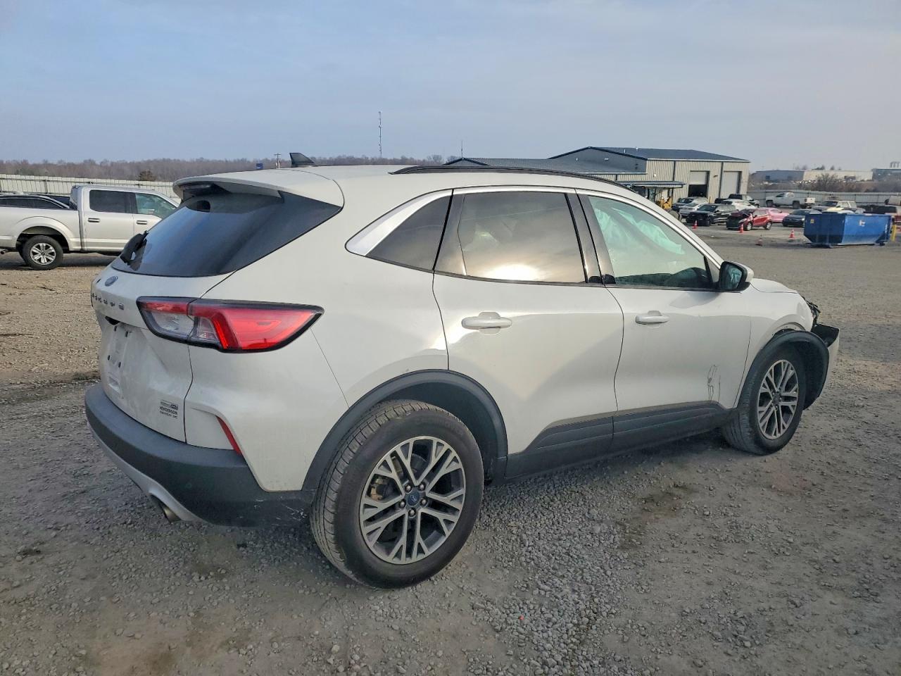 2020 Ford Escape Sel - Фото 3