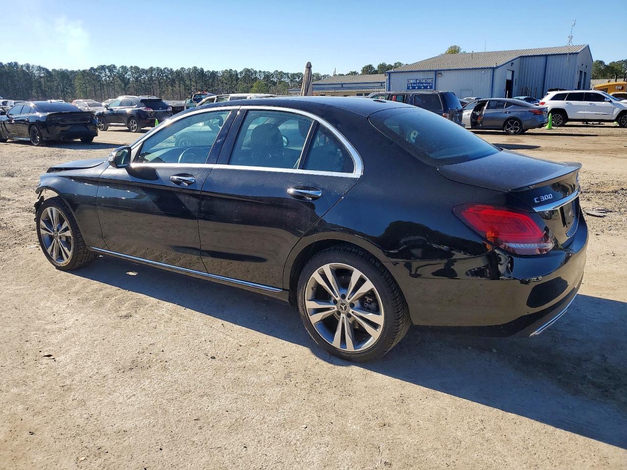 2020 Mercedes-Benz C 300 4Matic - Image 2