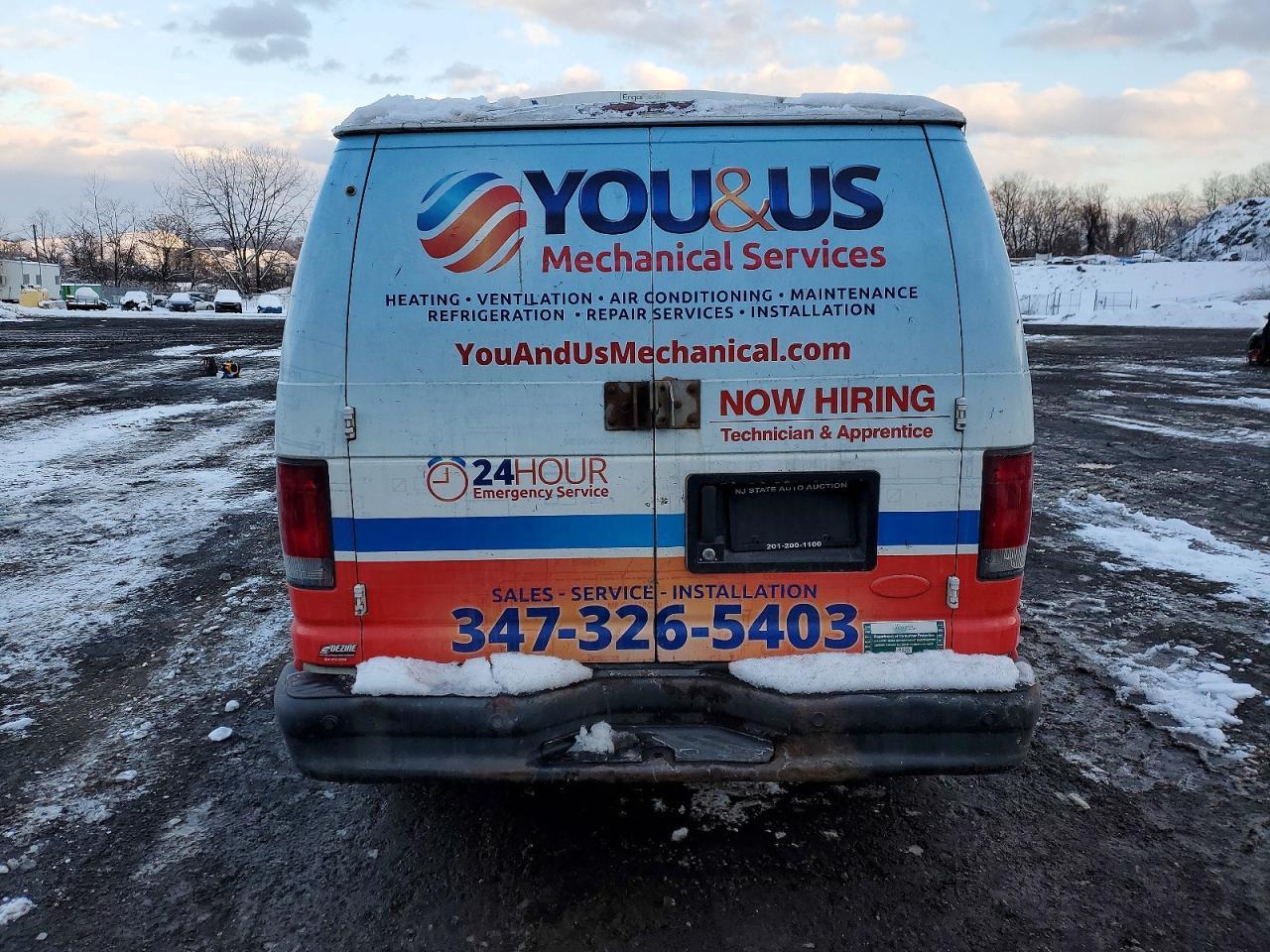 2008 Ford E350 Utility / Service Van - Image 6