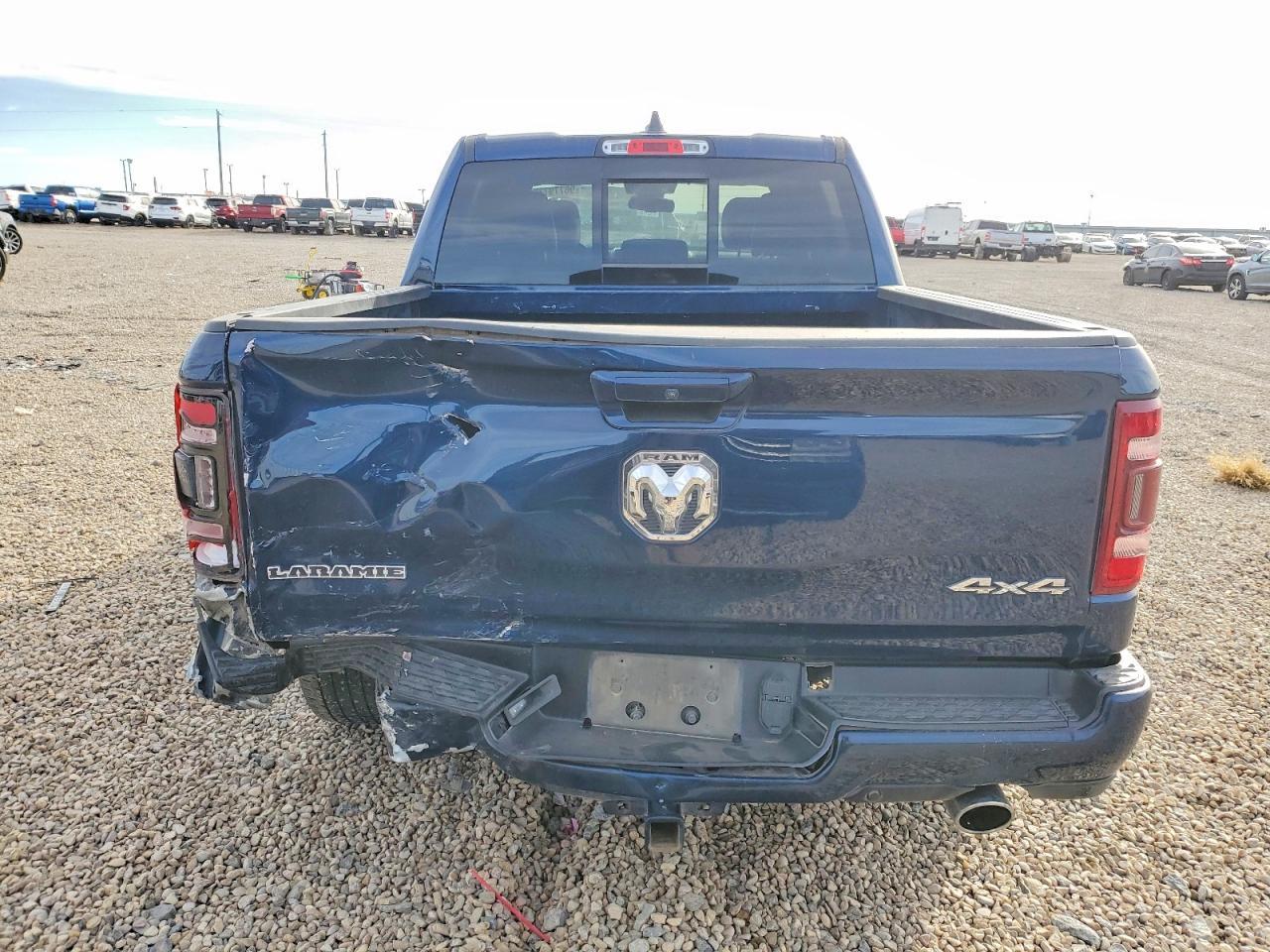 2019 Ram 1500 Laramie - Фото 6