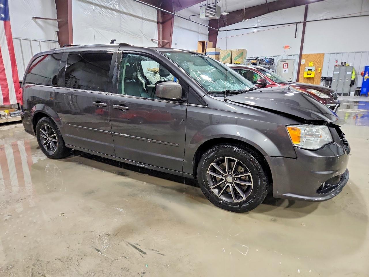 2017 Dodge Grand Caravan Sxt - Image 4