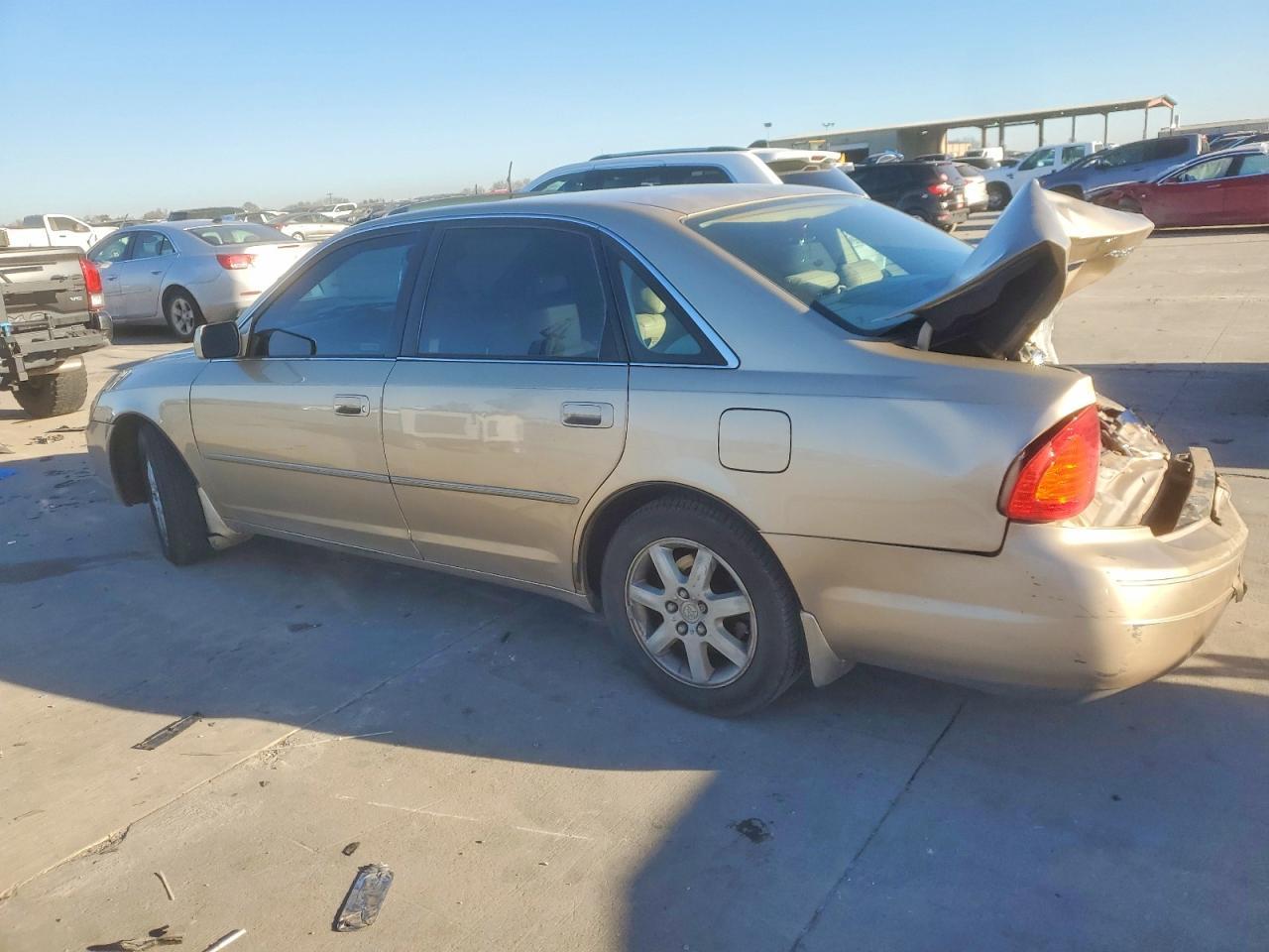 2002 Toyota Avalon Xl - Фото 2