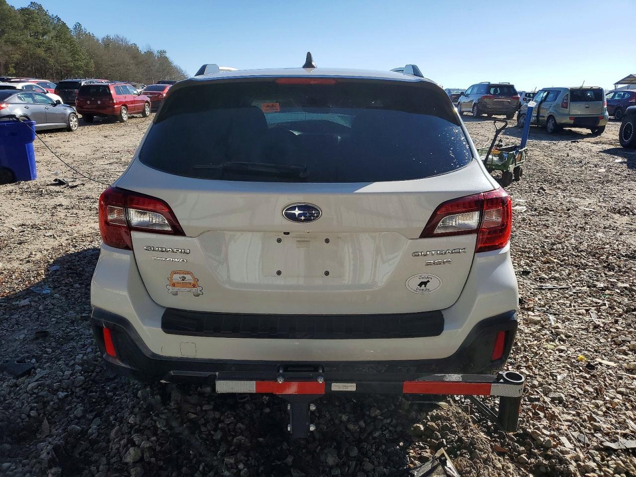 2018 Subaru Outback Touring - Image 6
