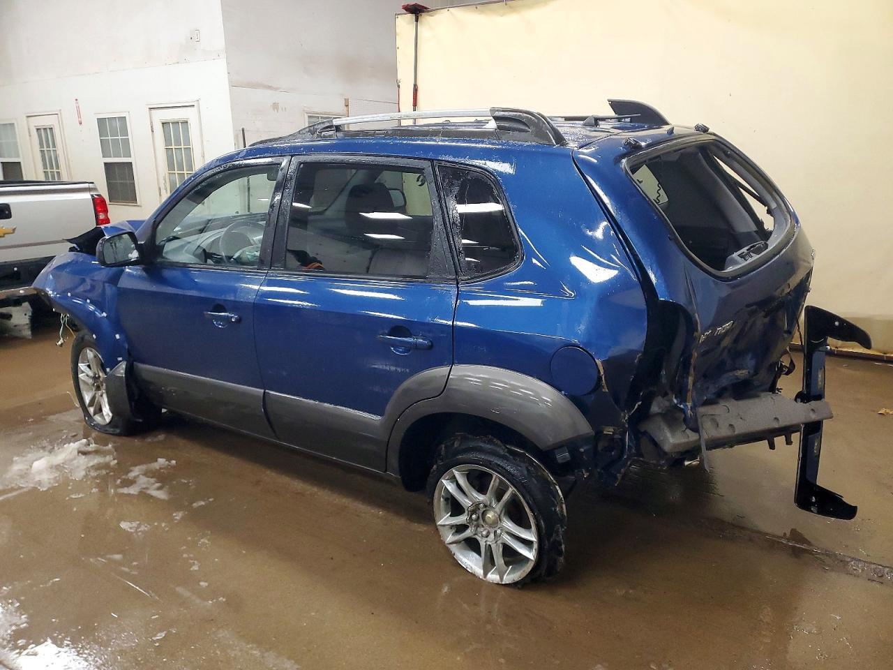 2005 Hyundai Tucson Gls - Фото 2