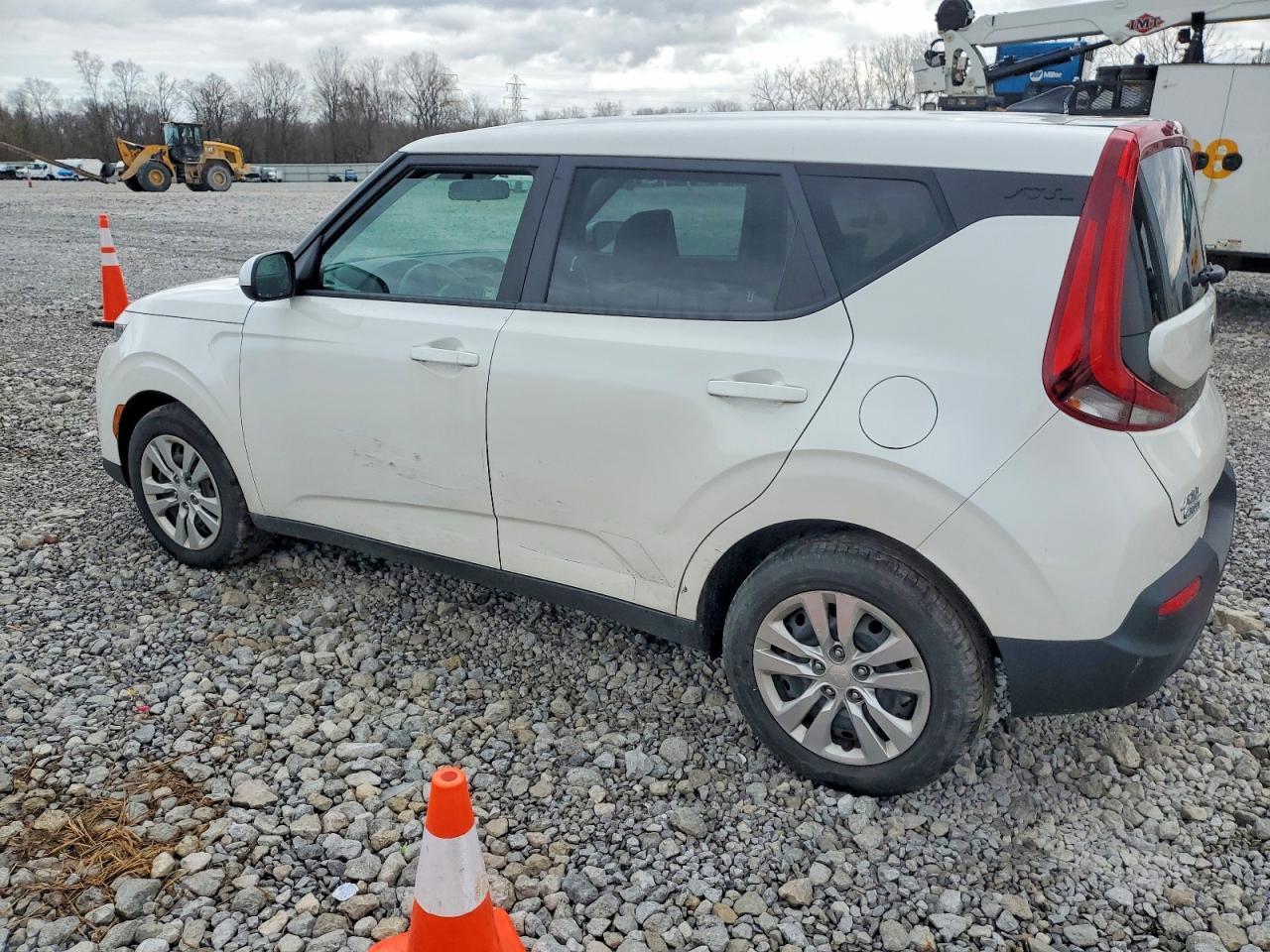 2021 Kia Soul Lx - Фото 2