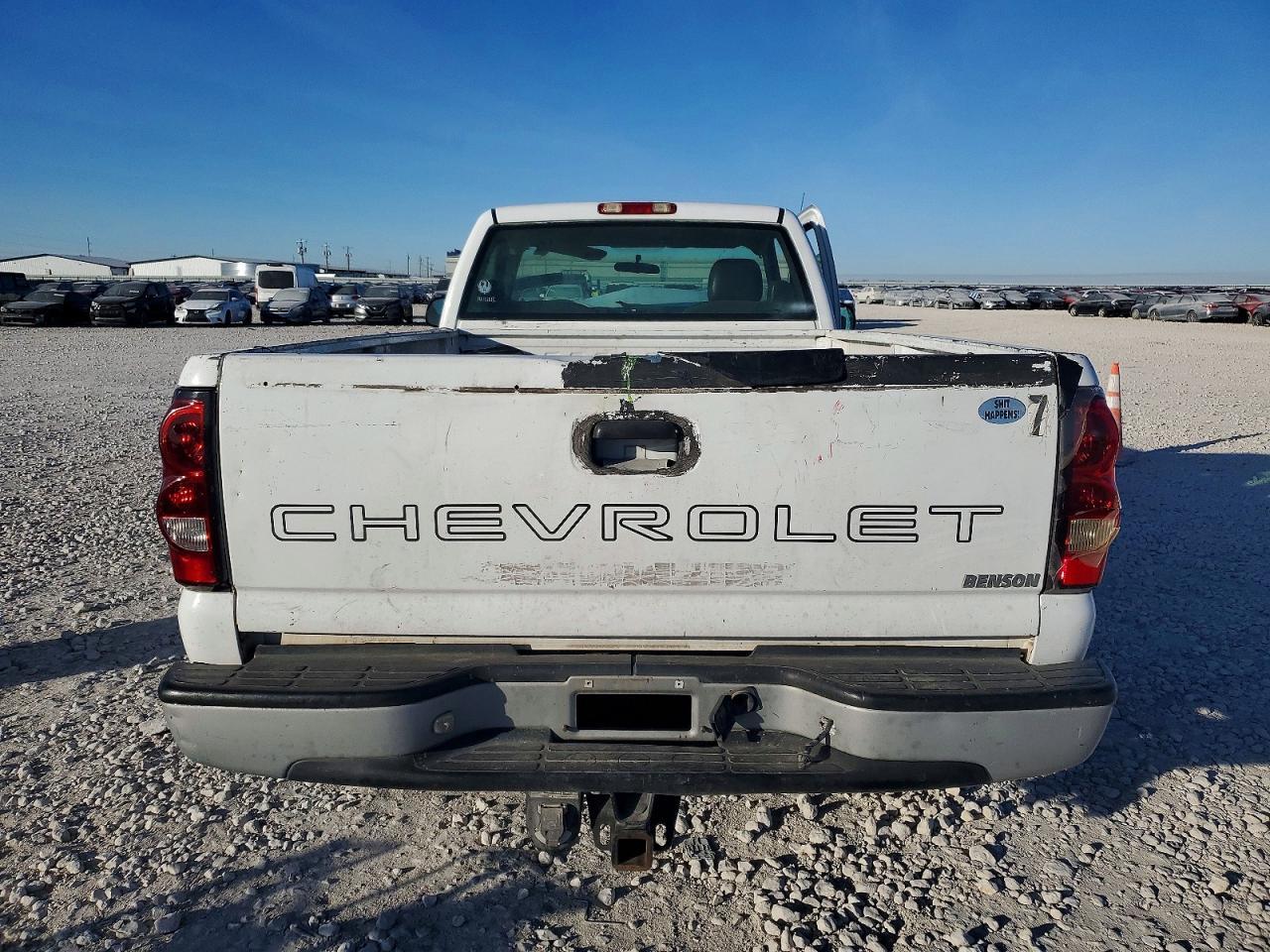 2005 Chevrolet Silverado C2500 Heavy Duty - Фото 6