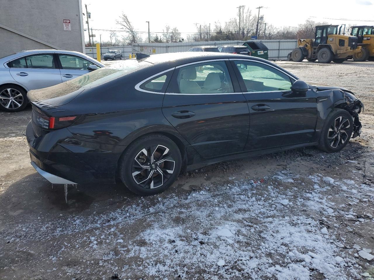 2024 Hyundai Sonata Sel - Image 3