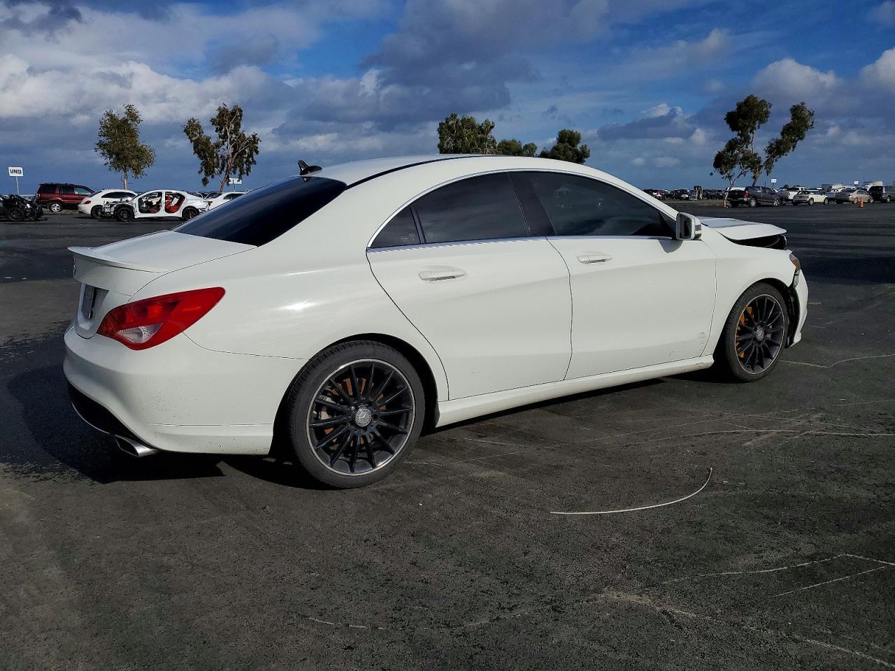 2014 Mercedes-Benz Cla 250 - Image 3
