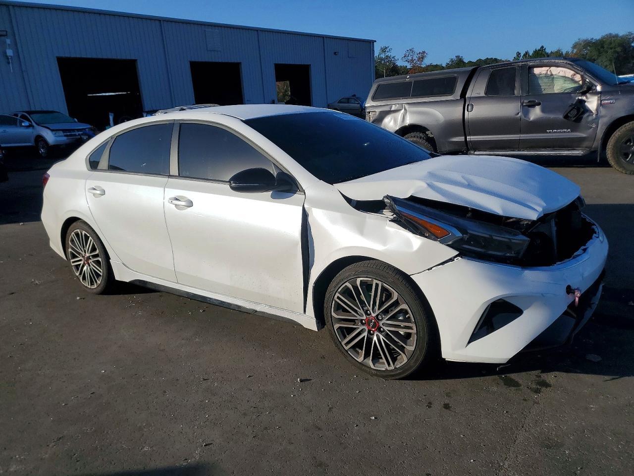 2024 Kia Forte Gt - Фото 4