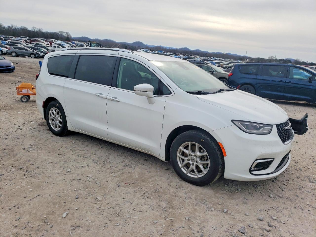 2021 Chrysler Pacifica Touring L - Фото 4