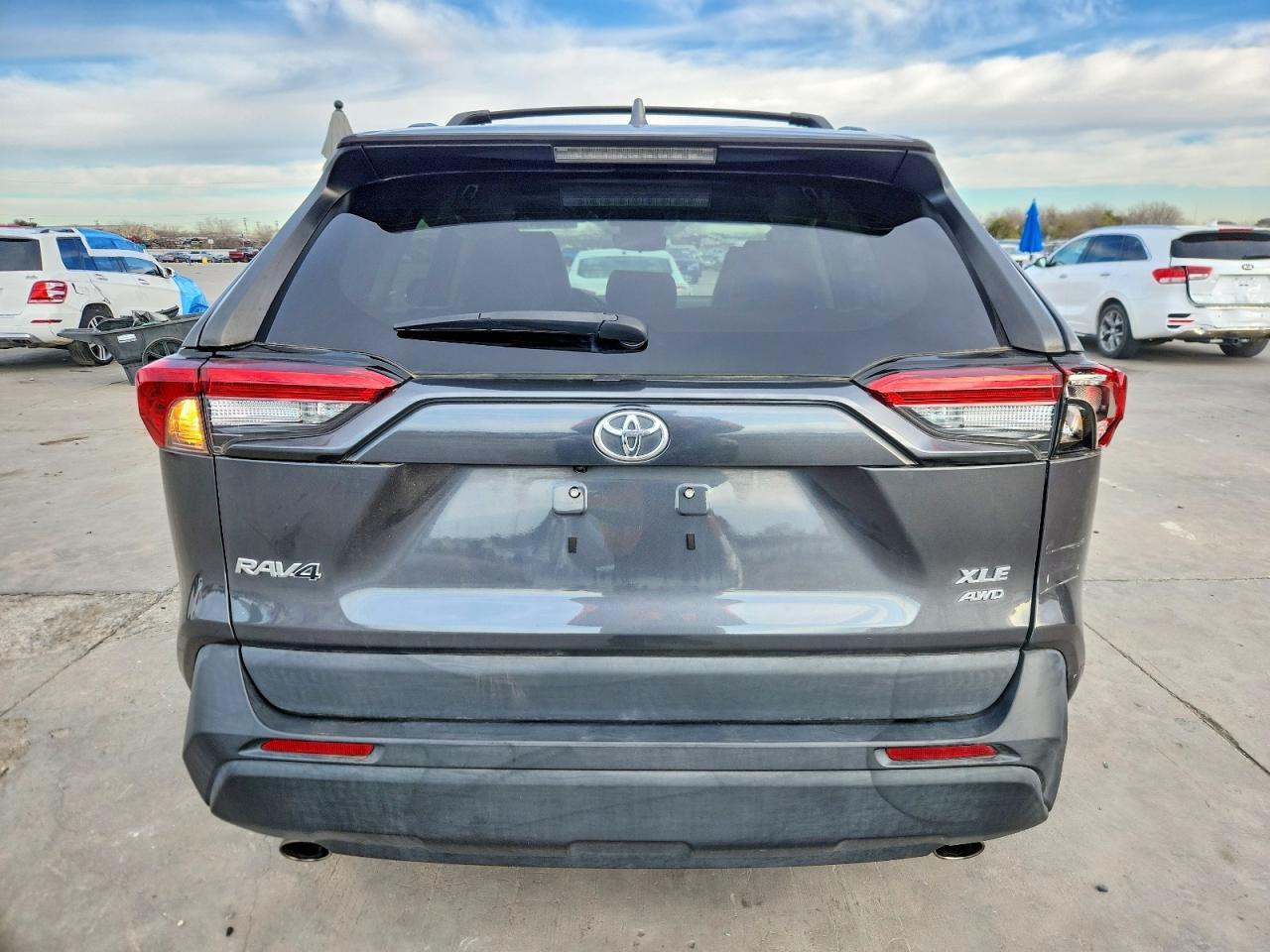 2022 Toyota Rav4 Xle - Image 6