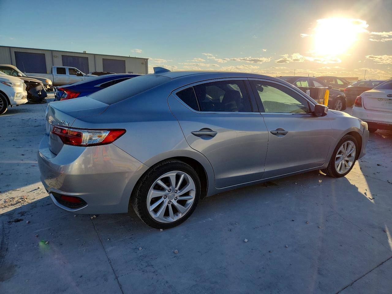 2017 Acura Ilx Base Watch Plus - Фото 3