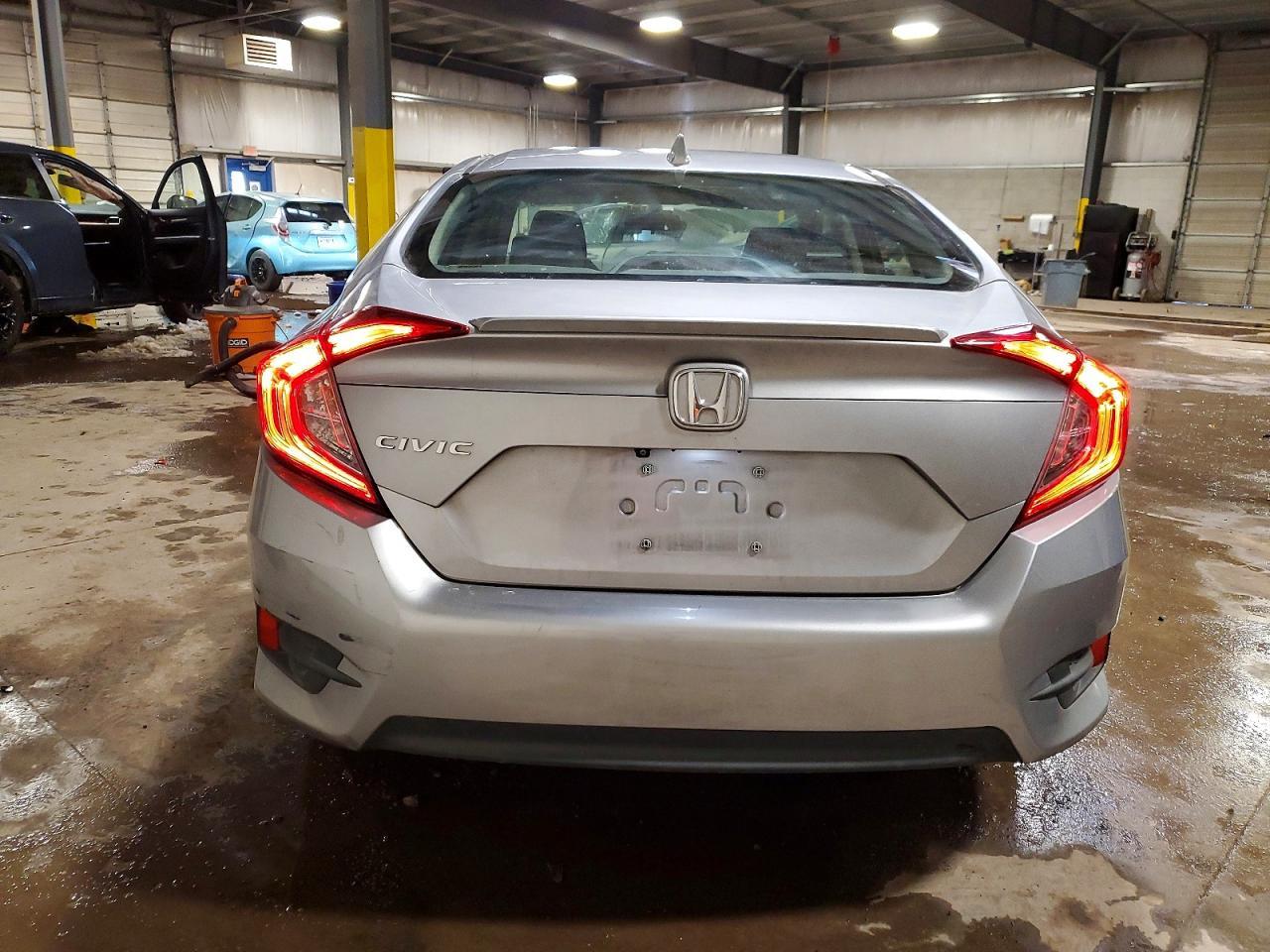 2017 Honda Civic Ex - Фото 6