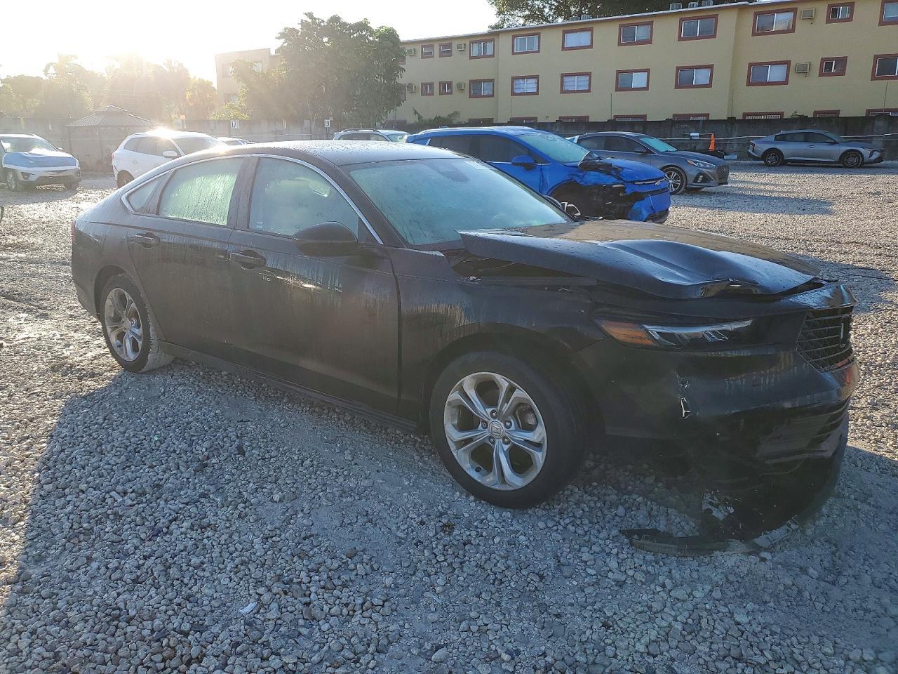 2023 Honda Accord Lx - Фото 4