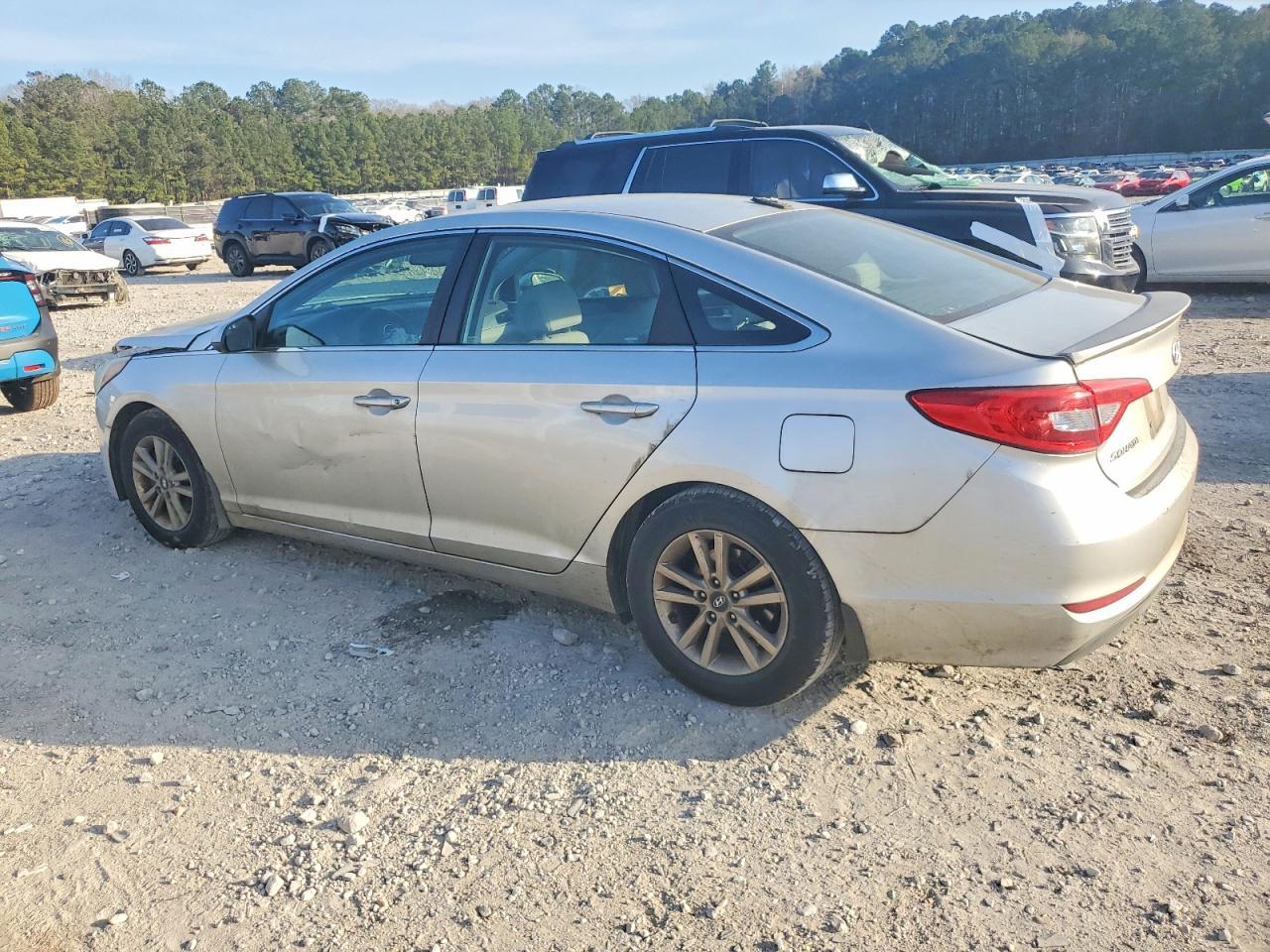 2015 Hyundai Sonata Se - Image 2