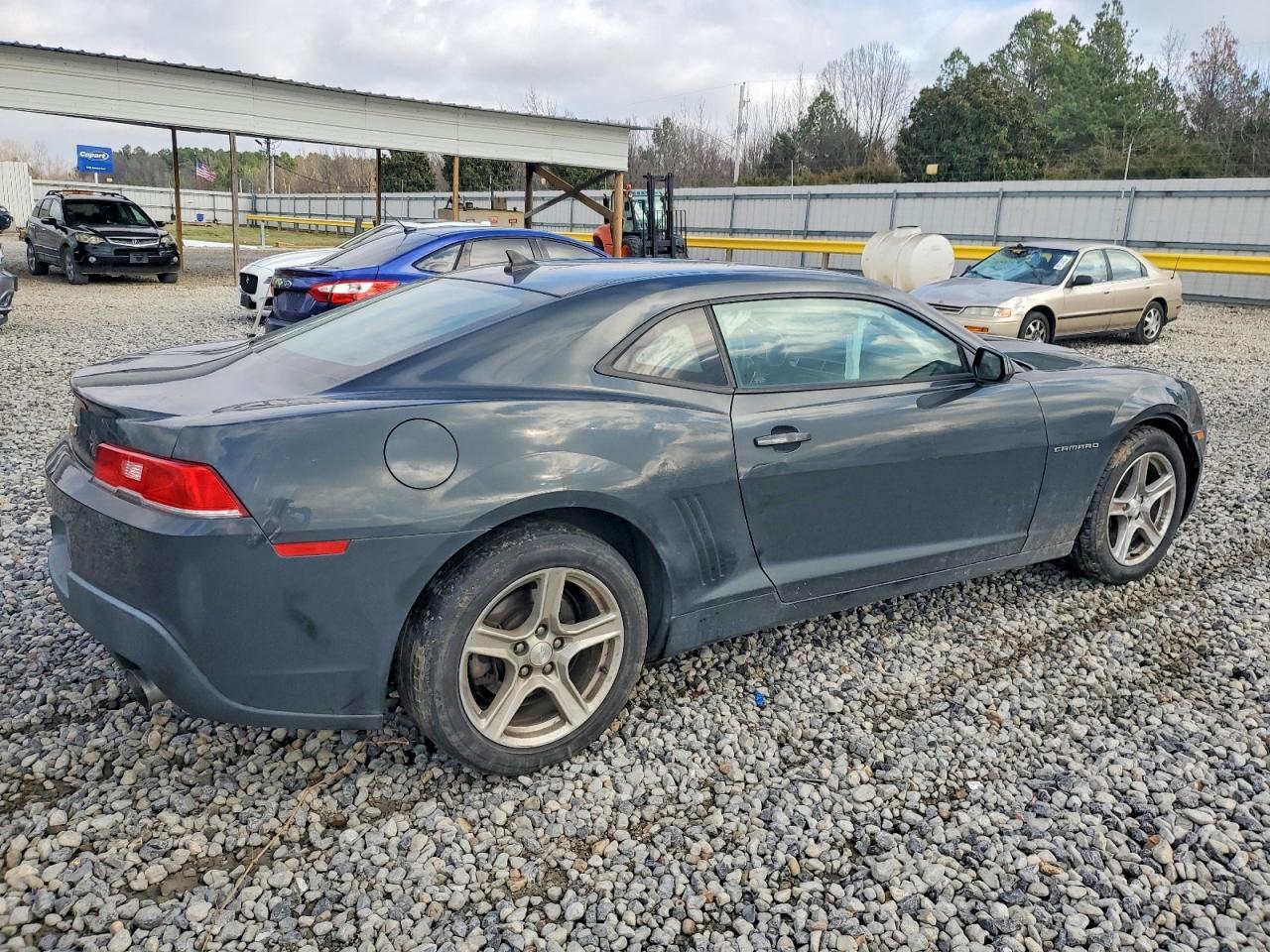 2015 Chev Camaro - Фото 3
