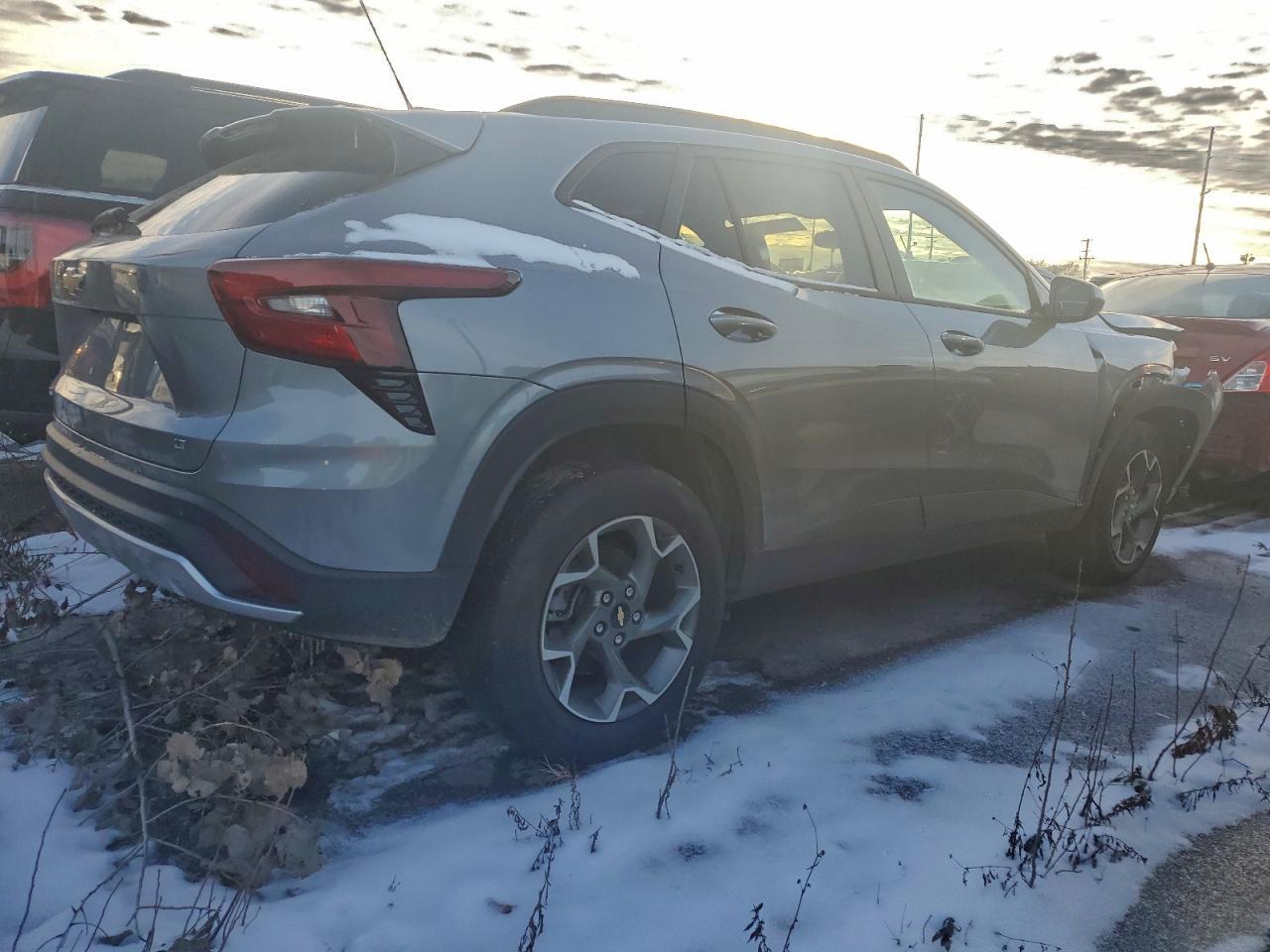 2025 Chevrolet Trax 1Lt - Фото 3