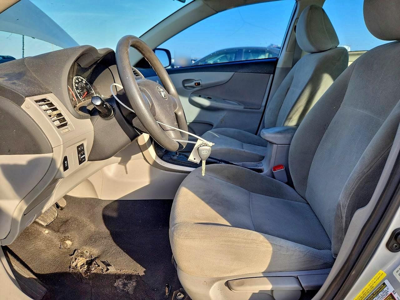 2013 Toyota Corolla L - Image 7