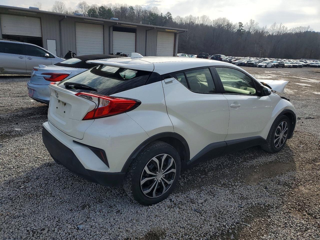 2019 Toyota C-Hr Xle - Фото 3
