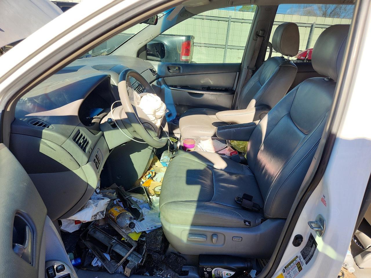 2008 Toyota Sienna Ce - Фото 7