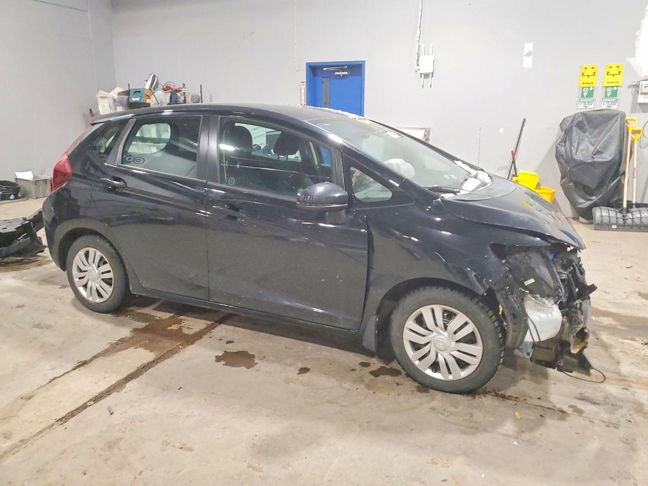 2015 Honda Fit Lx 5Dr - Image 4