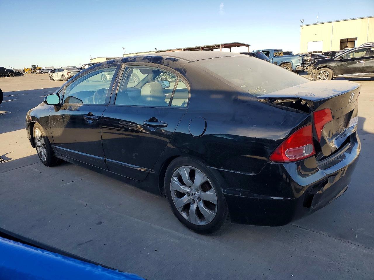 2008 Honda Civic Lx - Фото 2