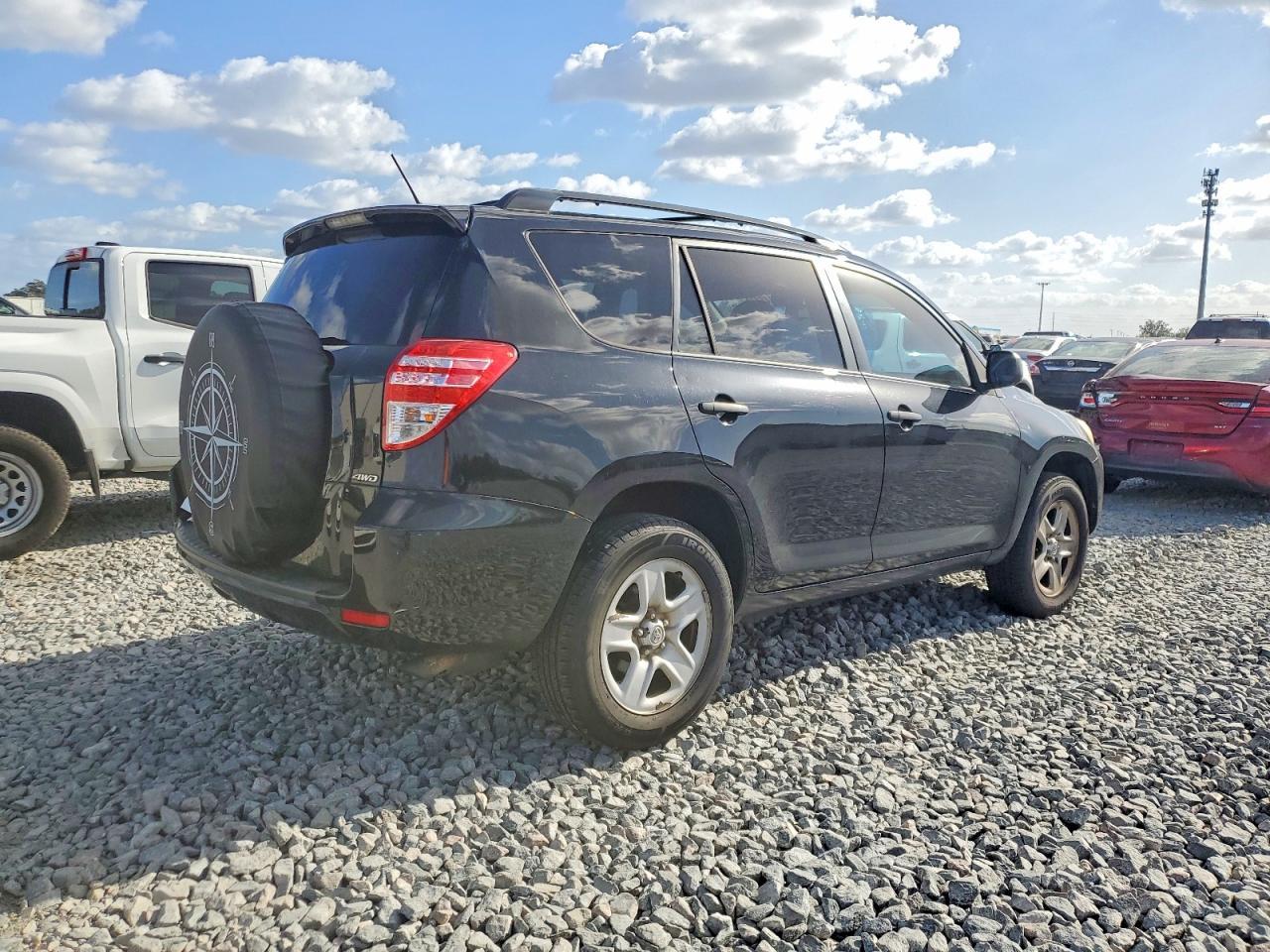 2011 Toyota Rav4 - Image 3