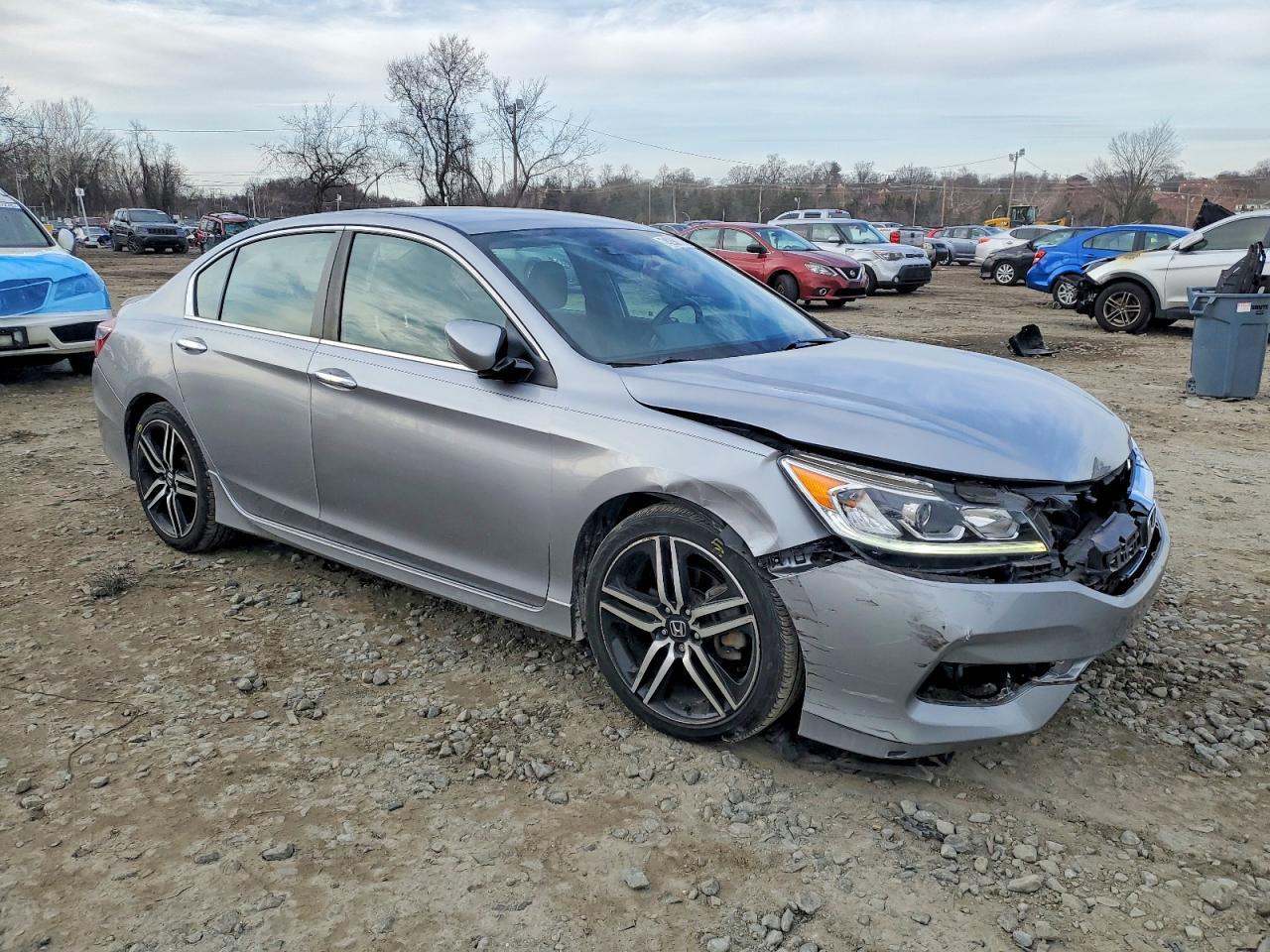 2017 Honda Accord Sport - Image 4