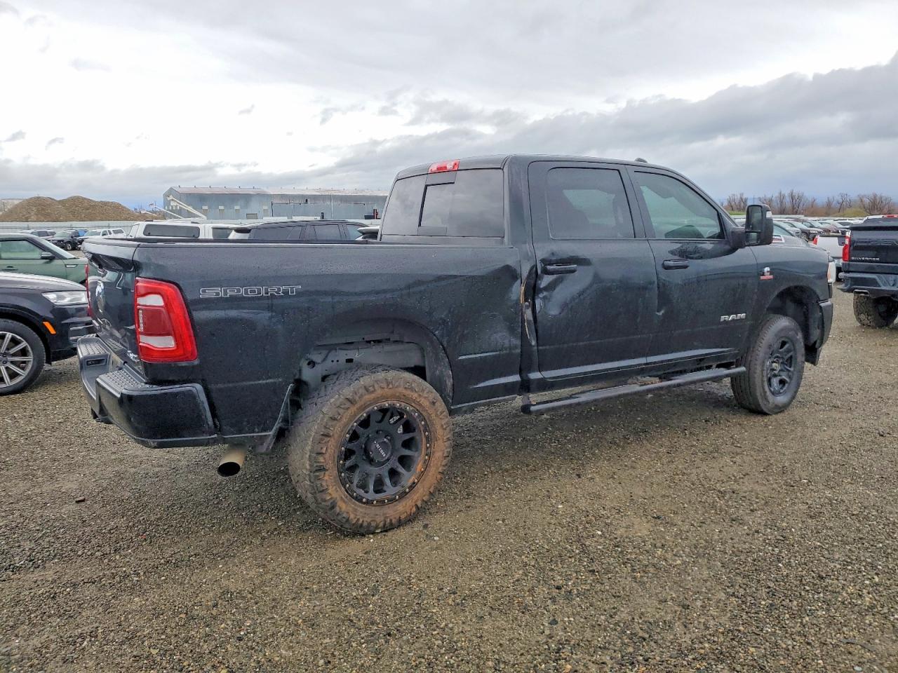 2024 Ram 2500 Big Horn - Image 3