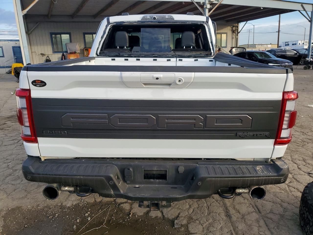 2023 Ford F150 Raptor - Фото 6