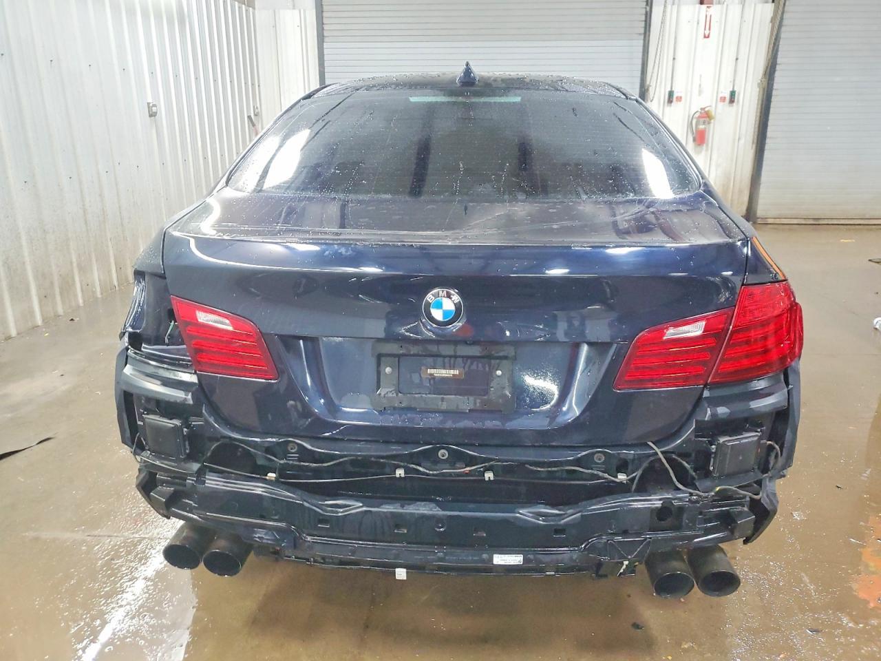 2015 BMW 550 Xi - Фото 6