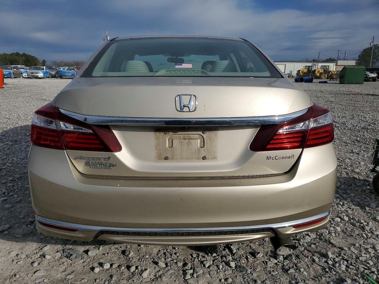 2017 Honda Accord Lx - Image 6