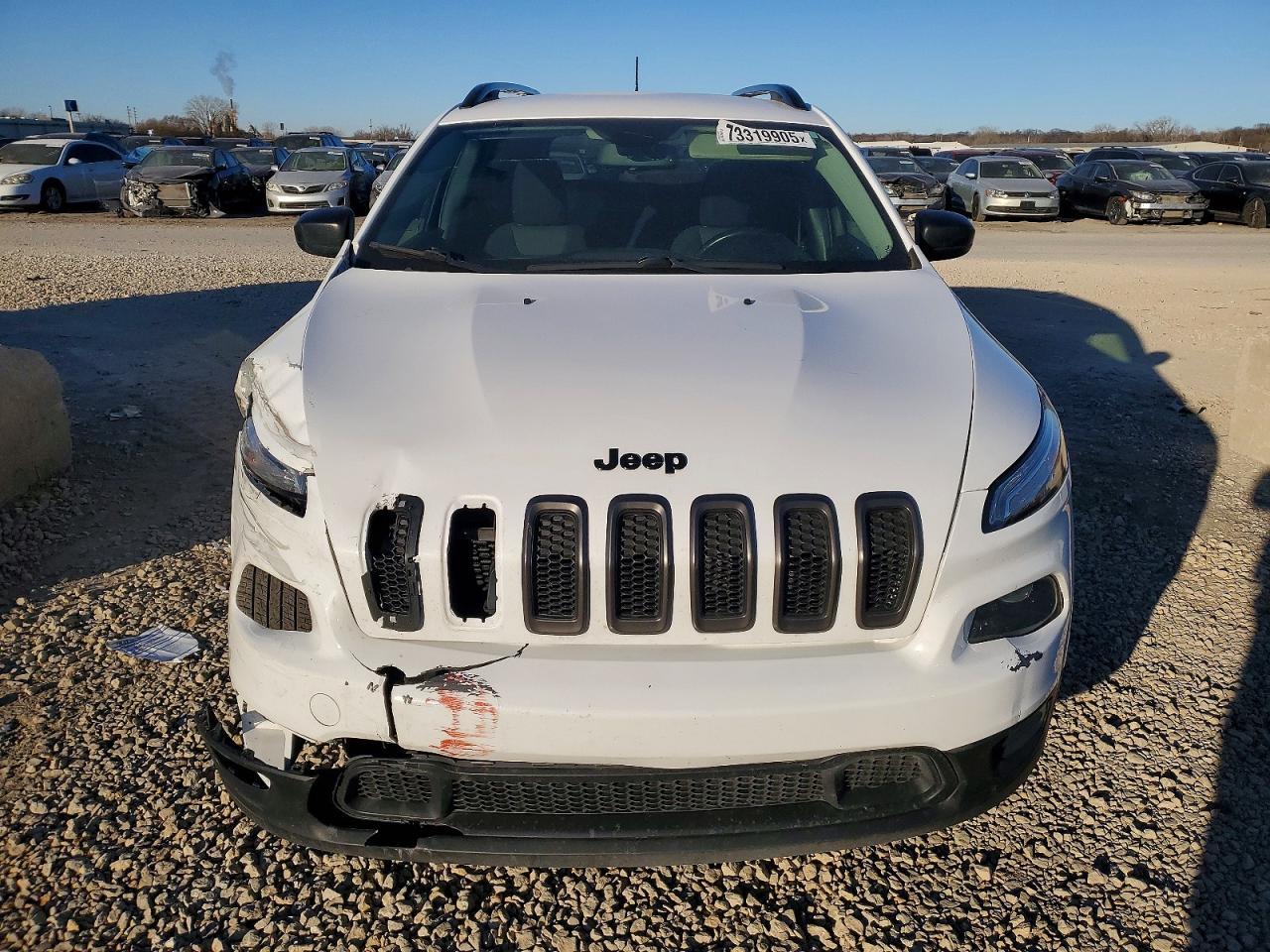 2017 Jeep Cherokee Sport - Фото 5