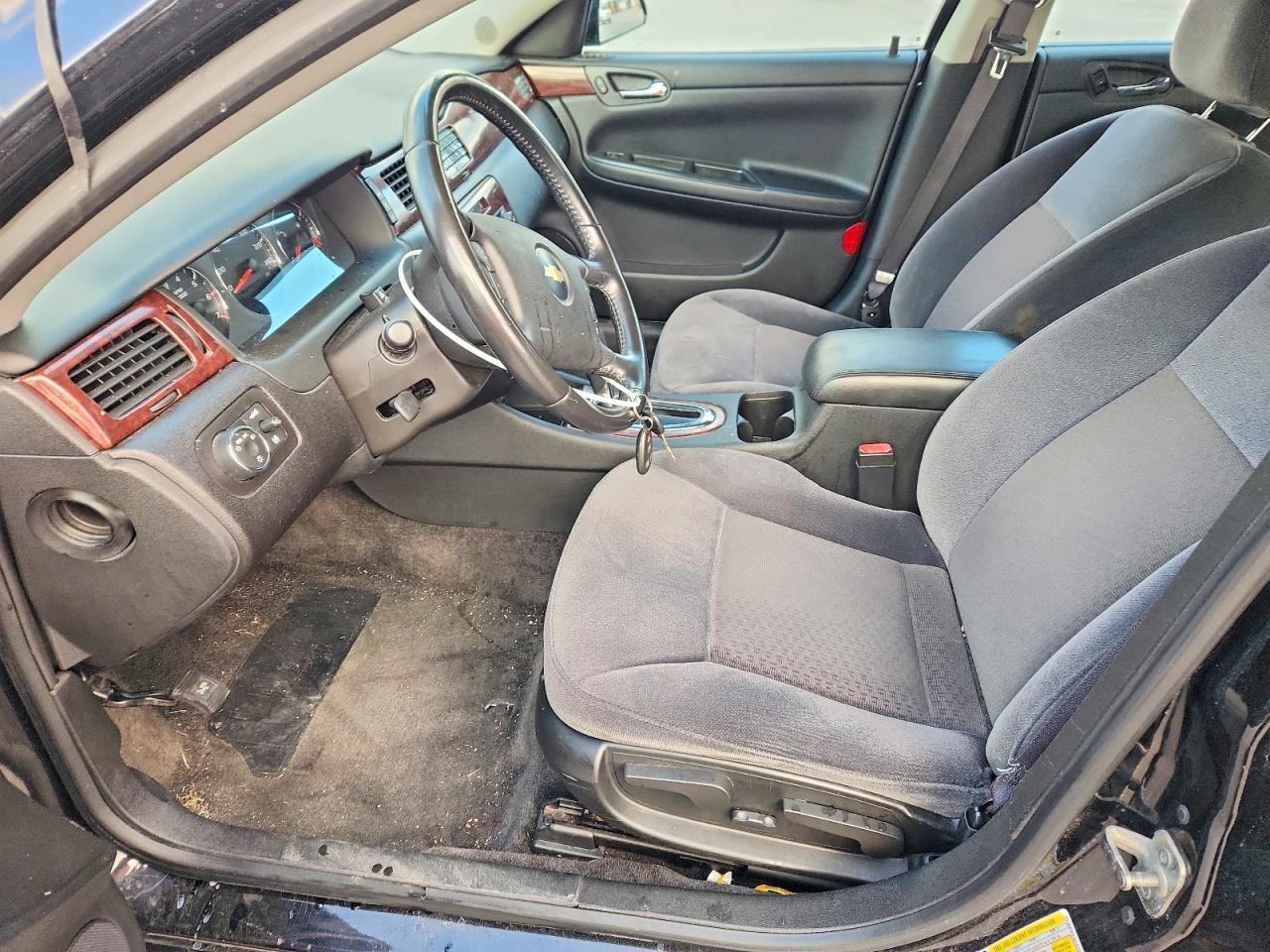 2010 Chevrolet Impala Lt - Image 7