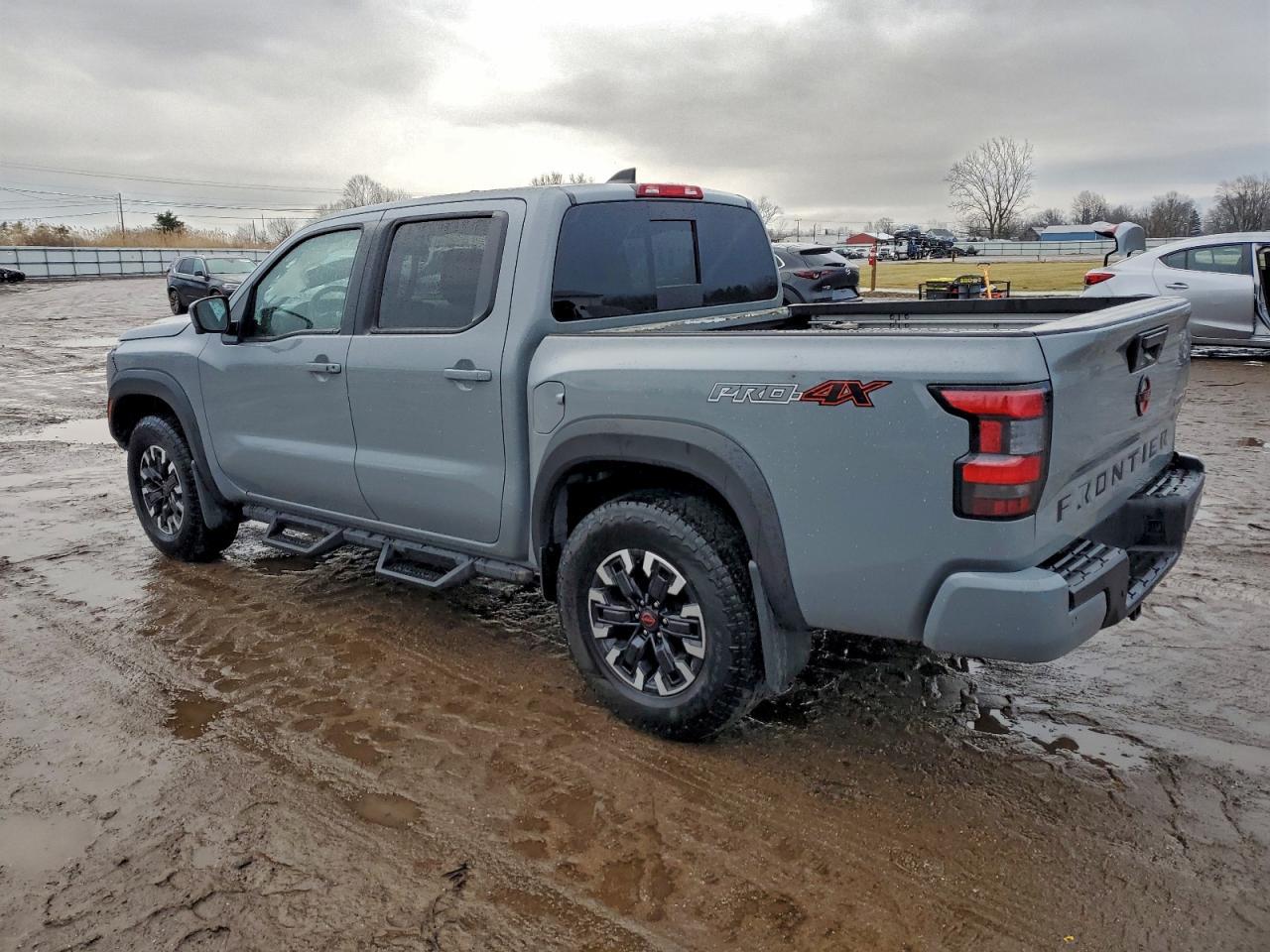2023 Nissan Frontier S - Фото 2