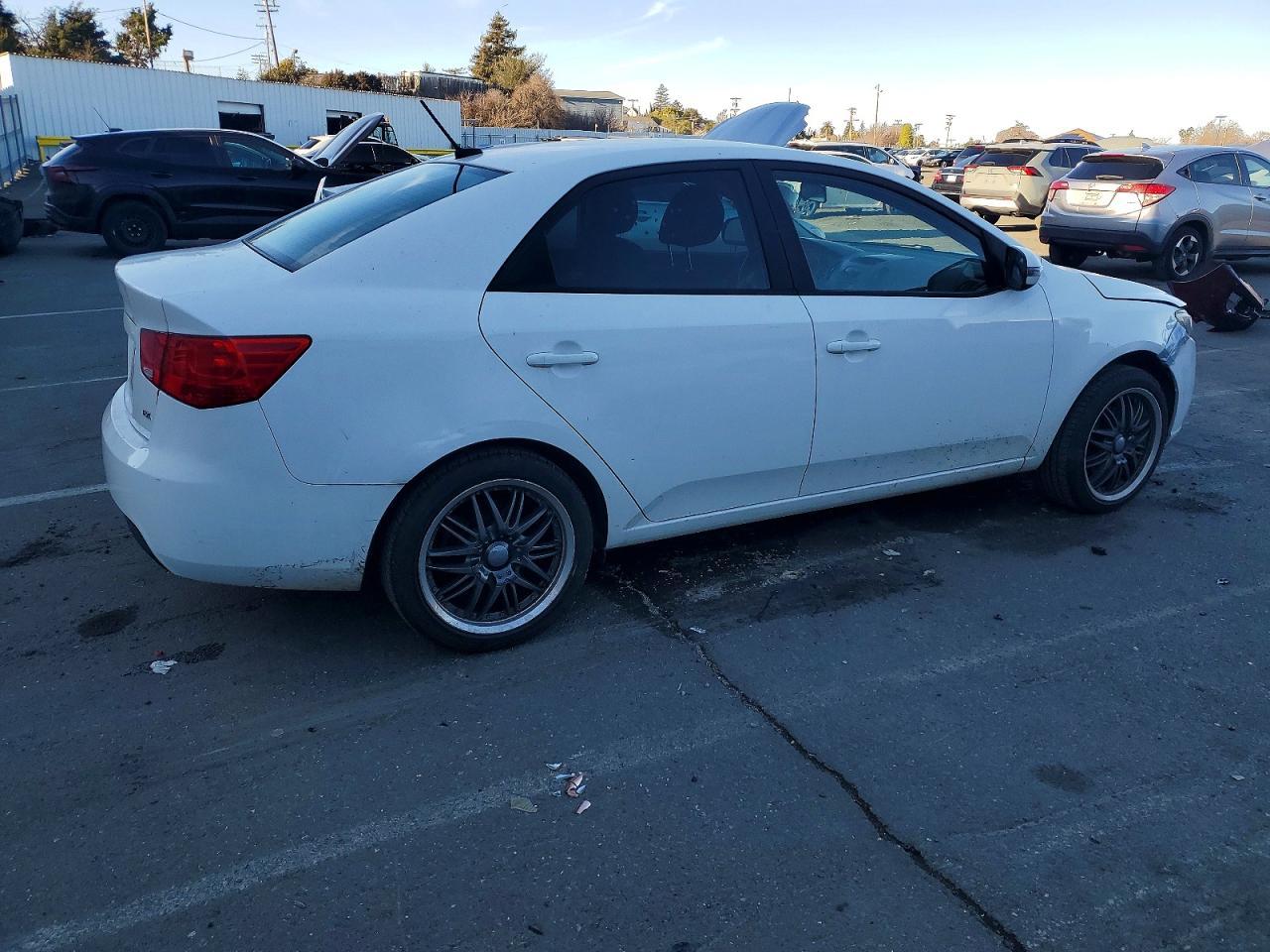 2010 Kia Forte Ex - Image 3