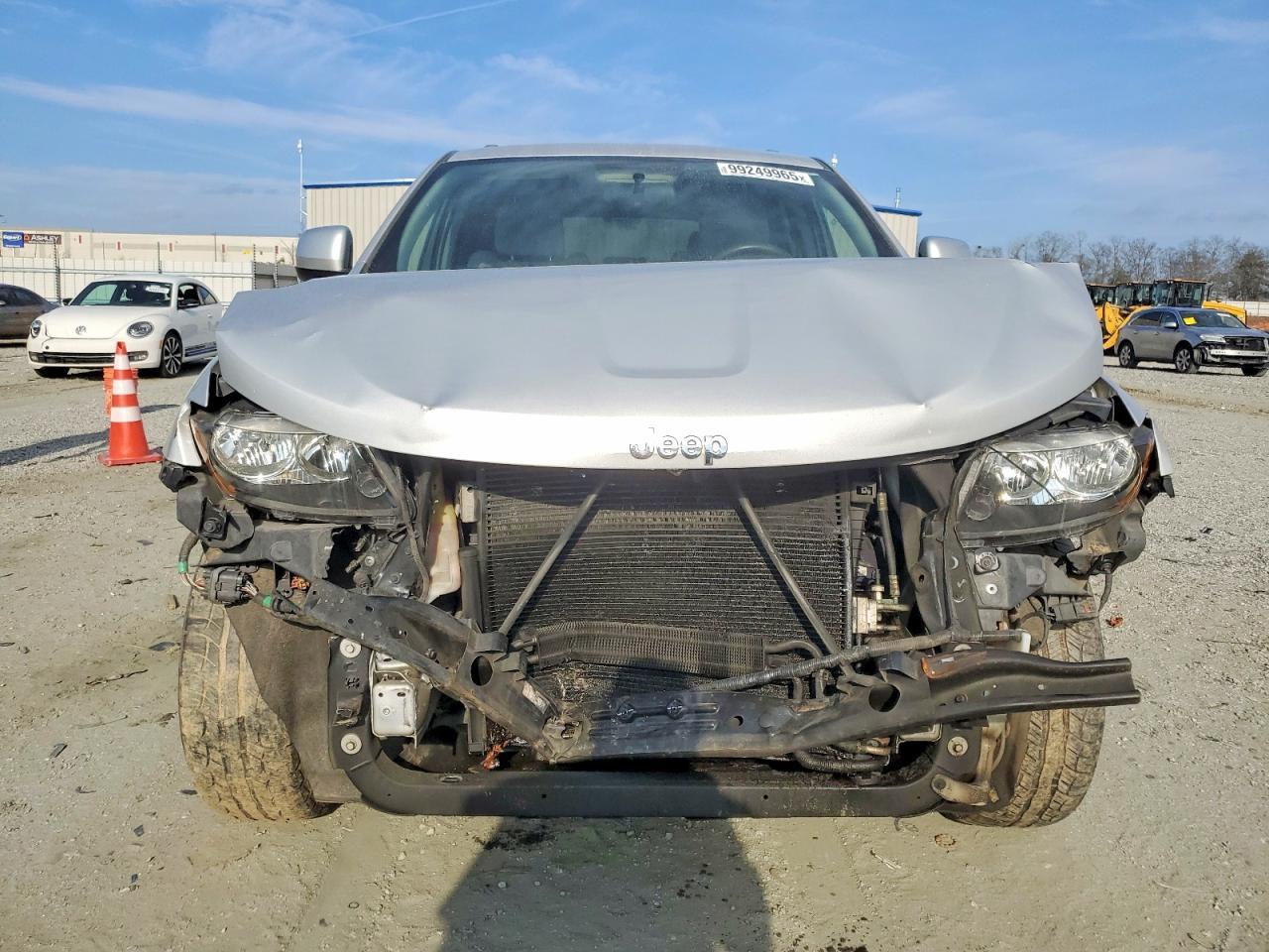 2012 Jeep Grand Cherokee Laredo - Image 5