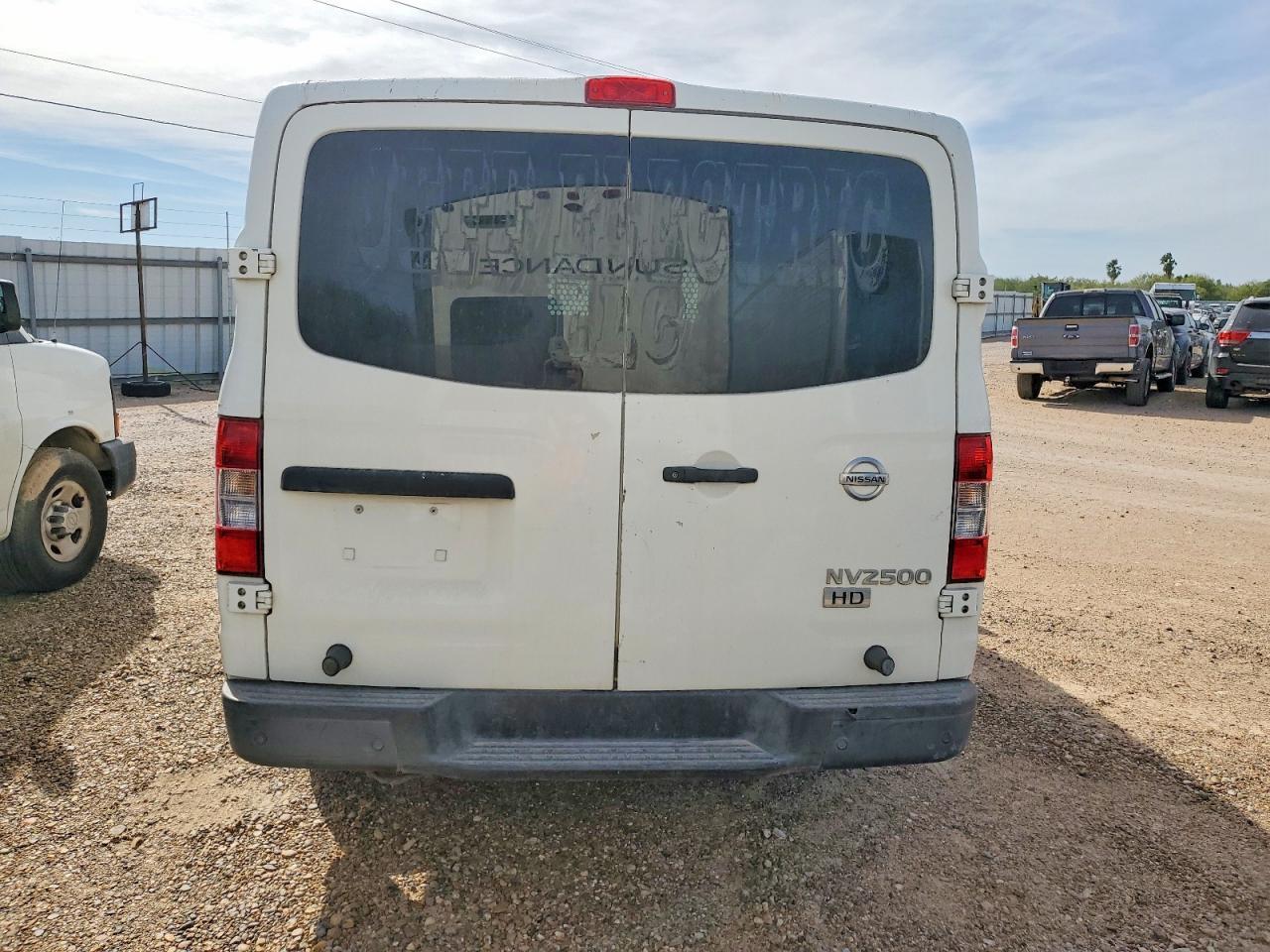 2015 Nissan Nv Utility / Service Van - Фото 6