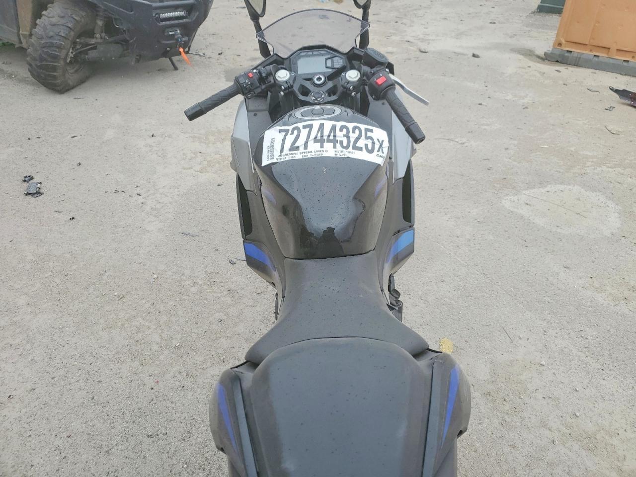 2025 Kawasaki Ex500 - Image 6