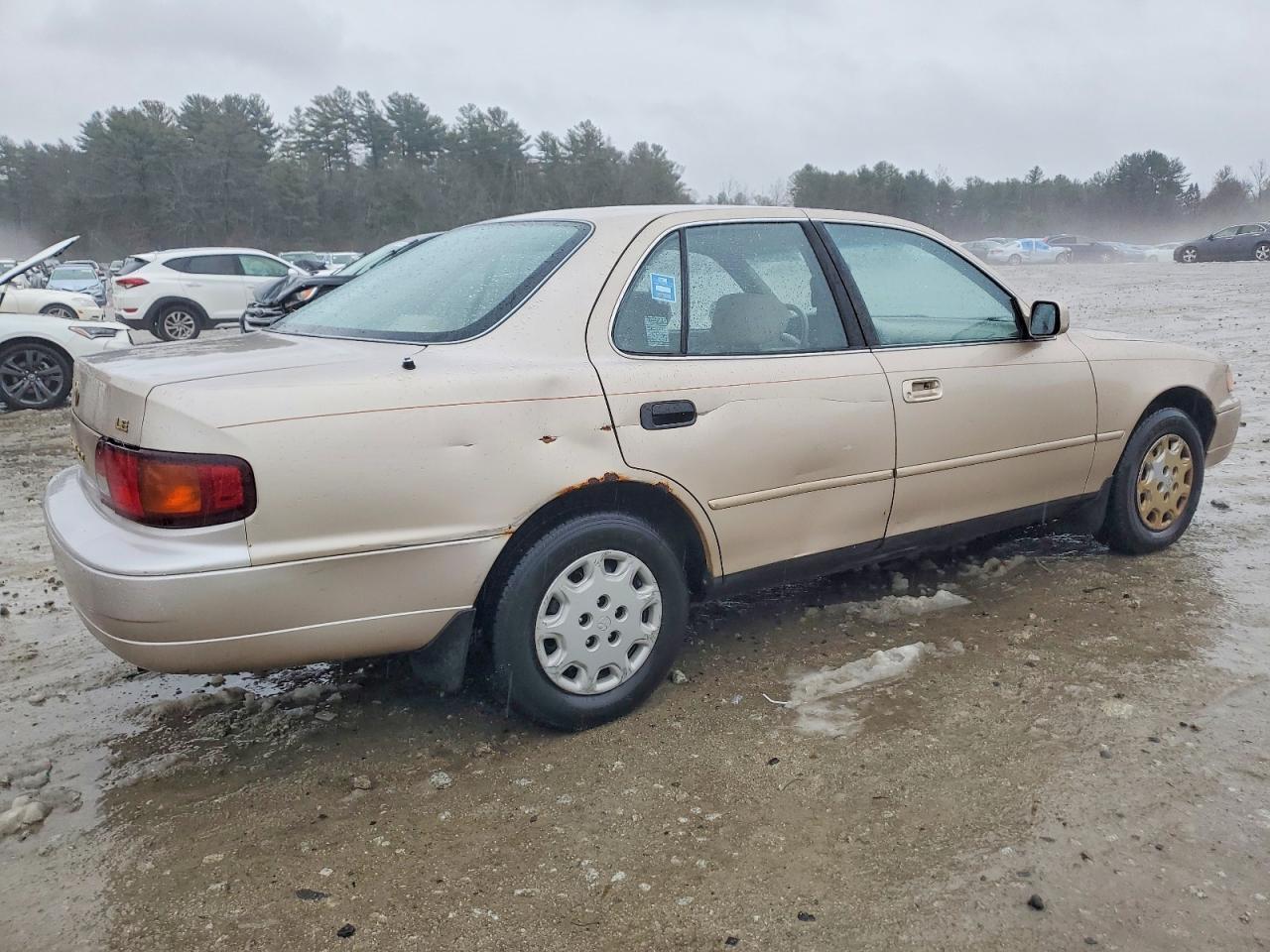 1996 Toyota Camry Dx - Фото 3