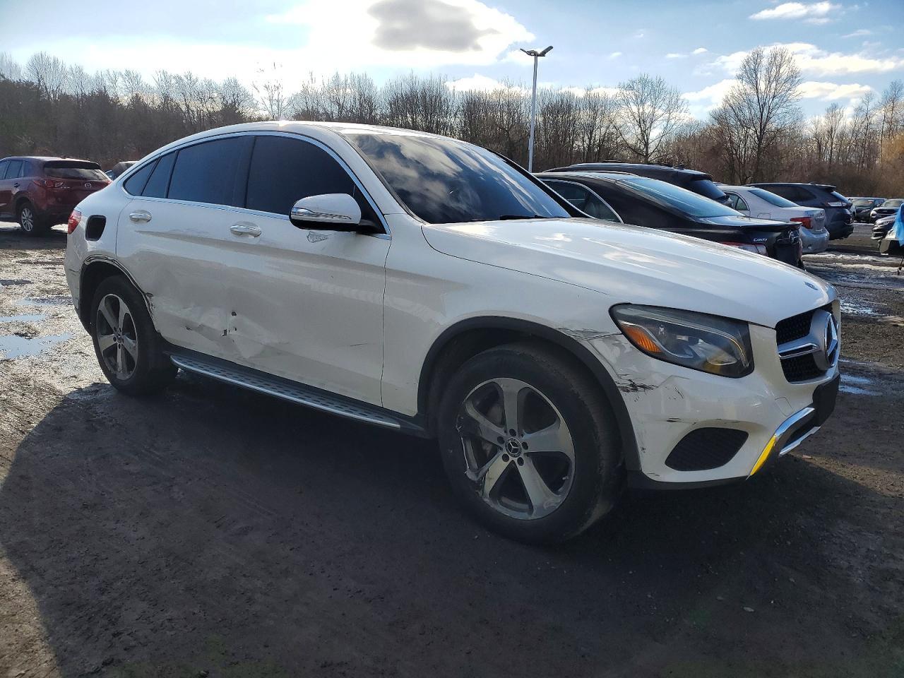 2017 Mercedes-Benz Glc Coupe 300 4Matic - Фото 4