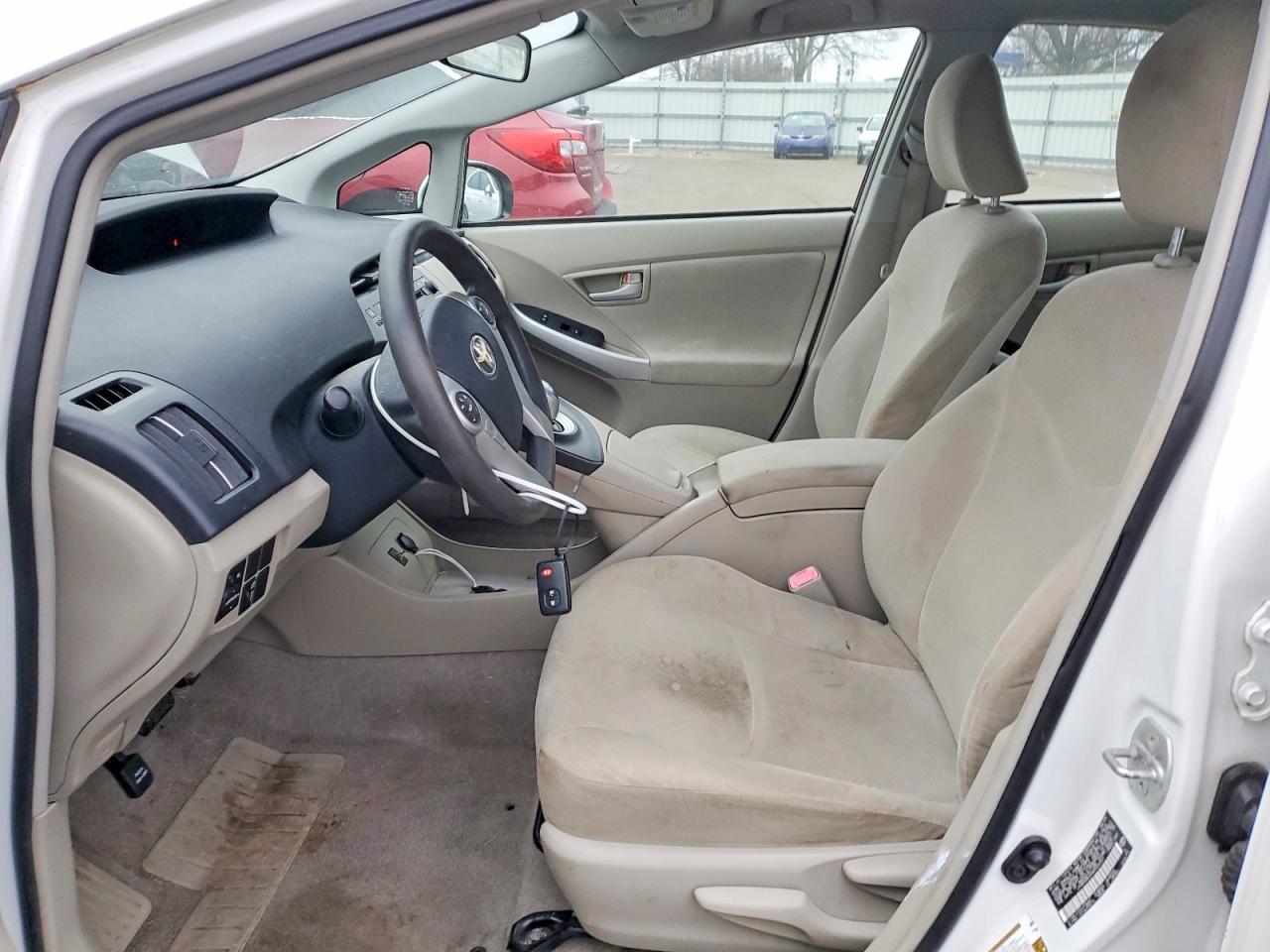2010 Toyota Prius - Image 7