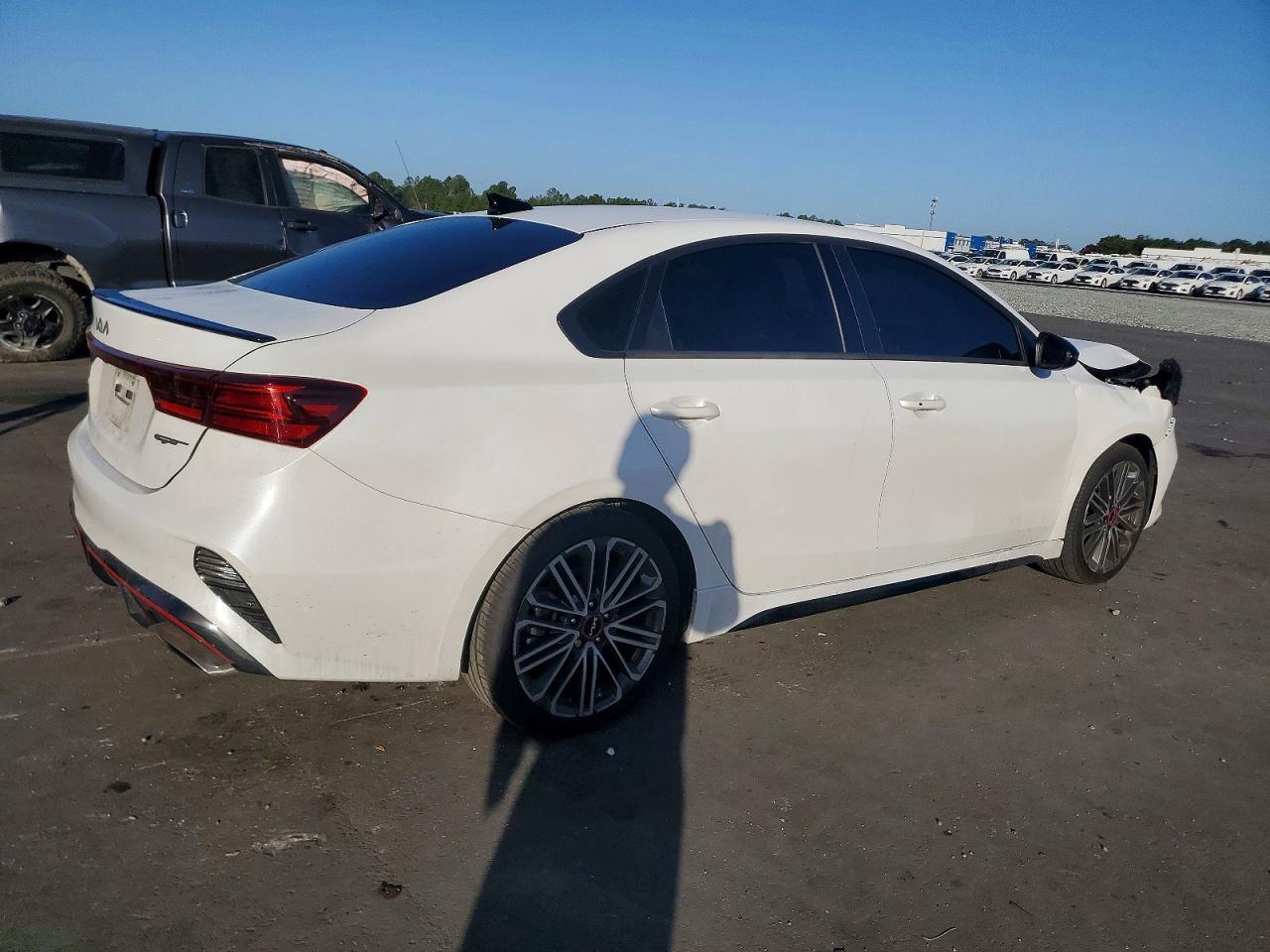 2024 Kia Forte Gt - Фото 3