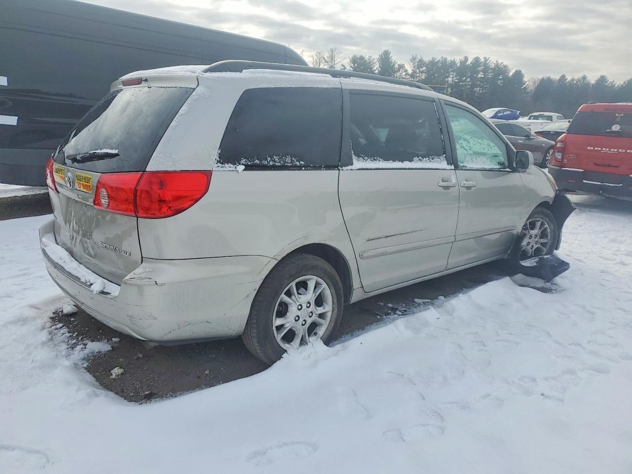 2006 Toyota Sienna Xle - Image 3
