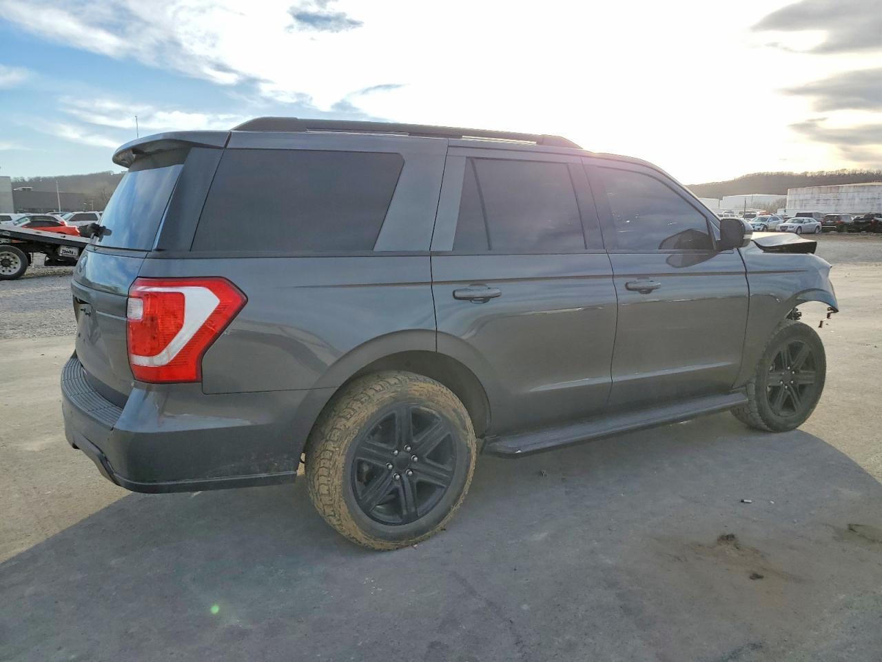 2018 Ford Expedition Xlt - Фото 3