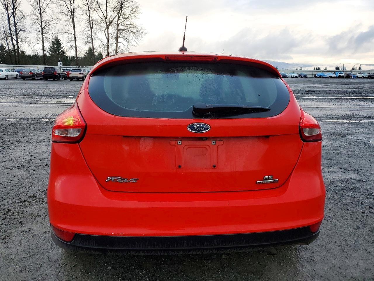 2016 Ford Focus Se - Фото 6