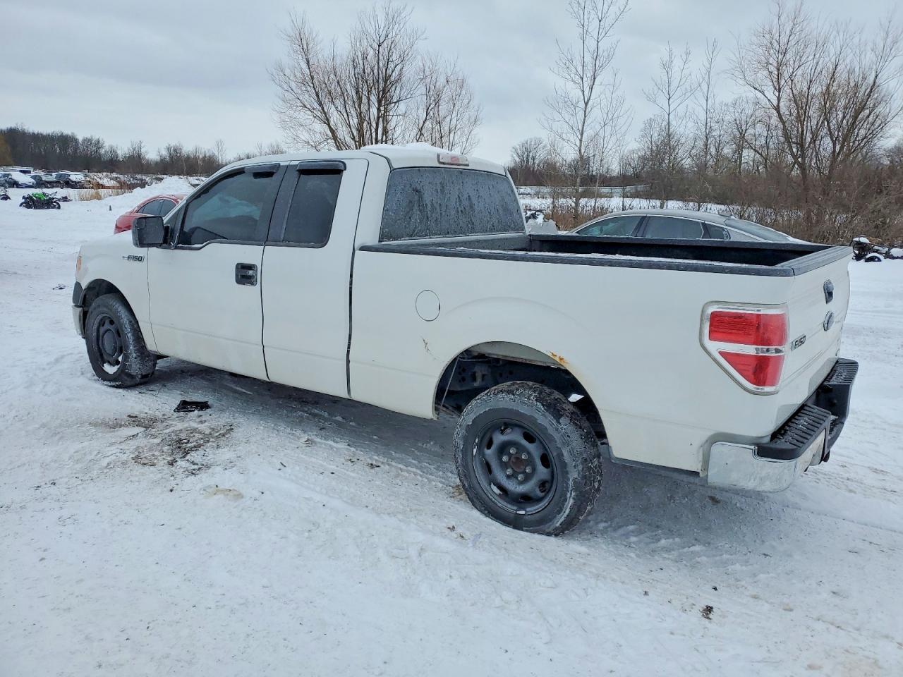 2013 Ford F150 Super Cab - Image 2
