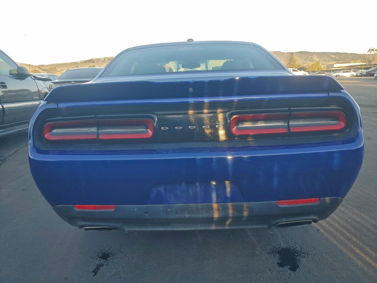 2021 Dodge Challenger Sxt - Фото 6