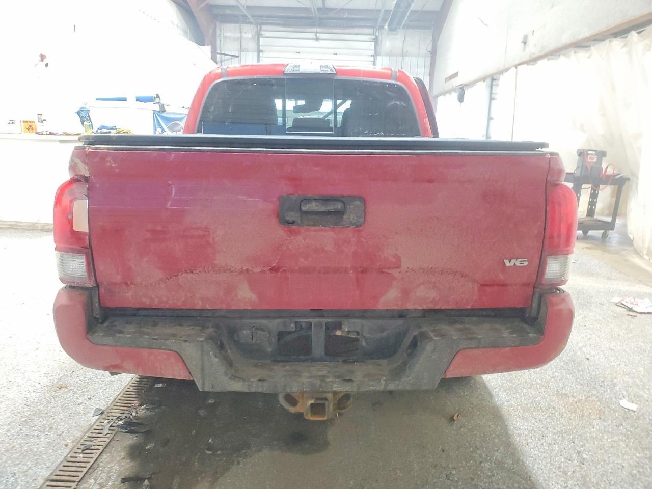 2019 Toyota Tacoma Double Cab - Image 6